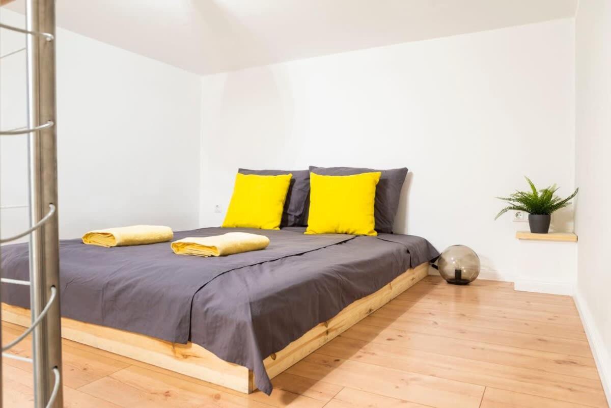 Spacious Two Br Plus Ac Plus Selfcheckin Berlin Ngoại thất bức ảnh